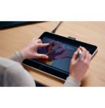 Écran interactif Wacom One 12 : Tablette Graphique avec écran 11.6" Full HD (DTC121W0B) – Image 6