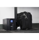 Onduleur Line-interactive APC Smart-UPS SMC 1 kVA - 230V avec SmartConnect (SMC1000IC) – Image 4