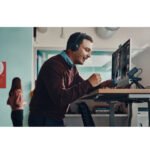 POLY Voyager Focus 2 USB-C-C Headset +USB-C/A Adapter Voyager Focus 2 USB-C-C Headset +USB-C/A Adapter (9T9J3AA) – Image 11