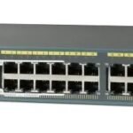 Switch administrable Cisco Catalyst 2960-24LT-L - 24 ports 10/100 dont 8 PoE + 2 ports Gigabit 10/100/1000 + LAN Base Image