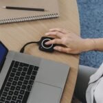 Système de présentation USB-C avec module de rangement Barco ClickShare (R9861600P01C) – Image 4