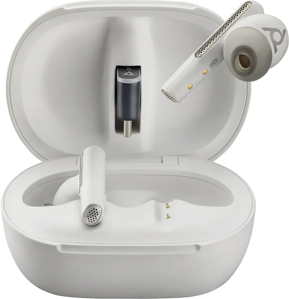 cmr9522qf0z21qgm029xofnoq.jpg POLY Écouteurs sable blanc Voyager Free 60+ UC + adaptateur USB-C BT700 + étui de charge avec écran tactile (7Y8G6AA) – Image 1