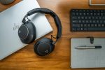 POLY Micro-casque Voyager Surround 80 UC USB-C certifié Microsoft Teams + adaptateur USB-C/A (8G7U0AA) – Image 4