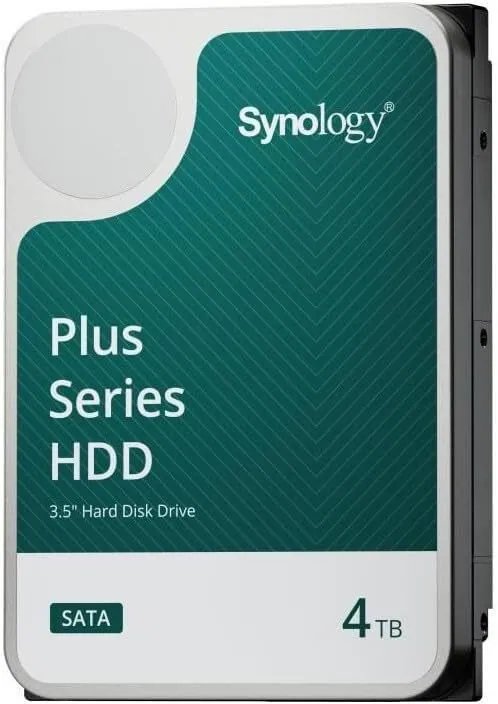 cmsowr5wf0h94qg03q2xir002.jpg Disque dur interne Synology HAT3300 SATA 3,5" Série Plus HDD 4 To pour NAS (HAT3300-4T) – Image 1