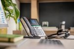 Téléphone IP POLY Edge E550 compatible PoE (82M91AA) – Image 10