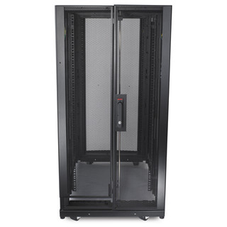 cmuy3soyf03aiqgnzqghpicoz.jpg APC RACK 19P 24U 600X1070MM – Image 1
